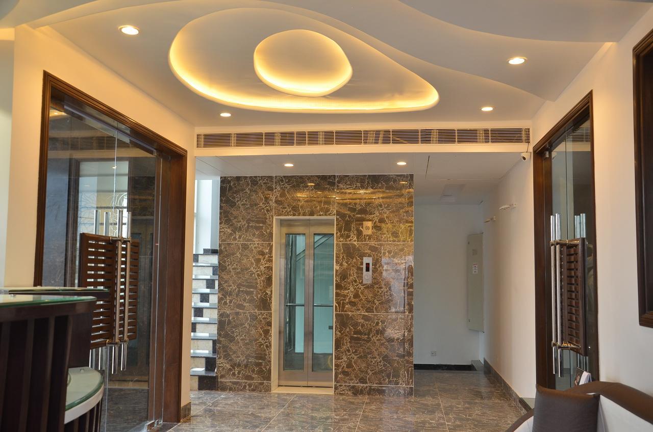 Hotel Bellevue Inn Gangānagar Екстериор снимка