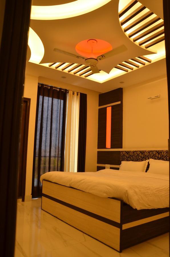 Hotel Bellevue Inn Gangānagar Стая снимка