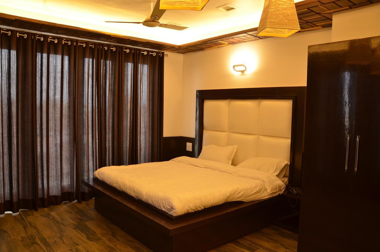 Hotel Bellevue Inn Gangānagar Стая снимка